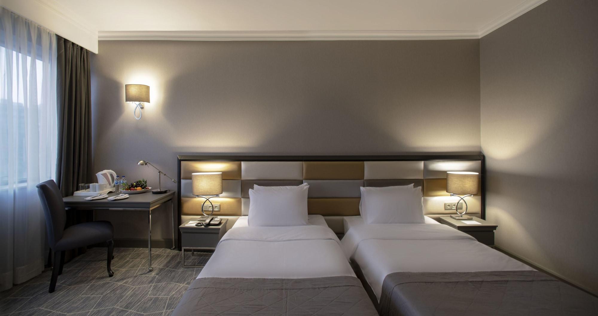 ทักซิม สแควร์ โฮเต็ล Hotel อิสตันบูล ภายนอก รูปภาพ